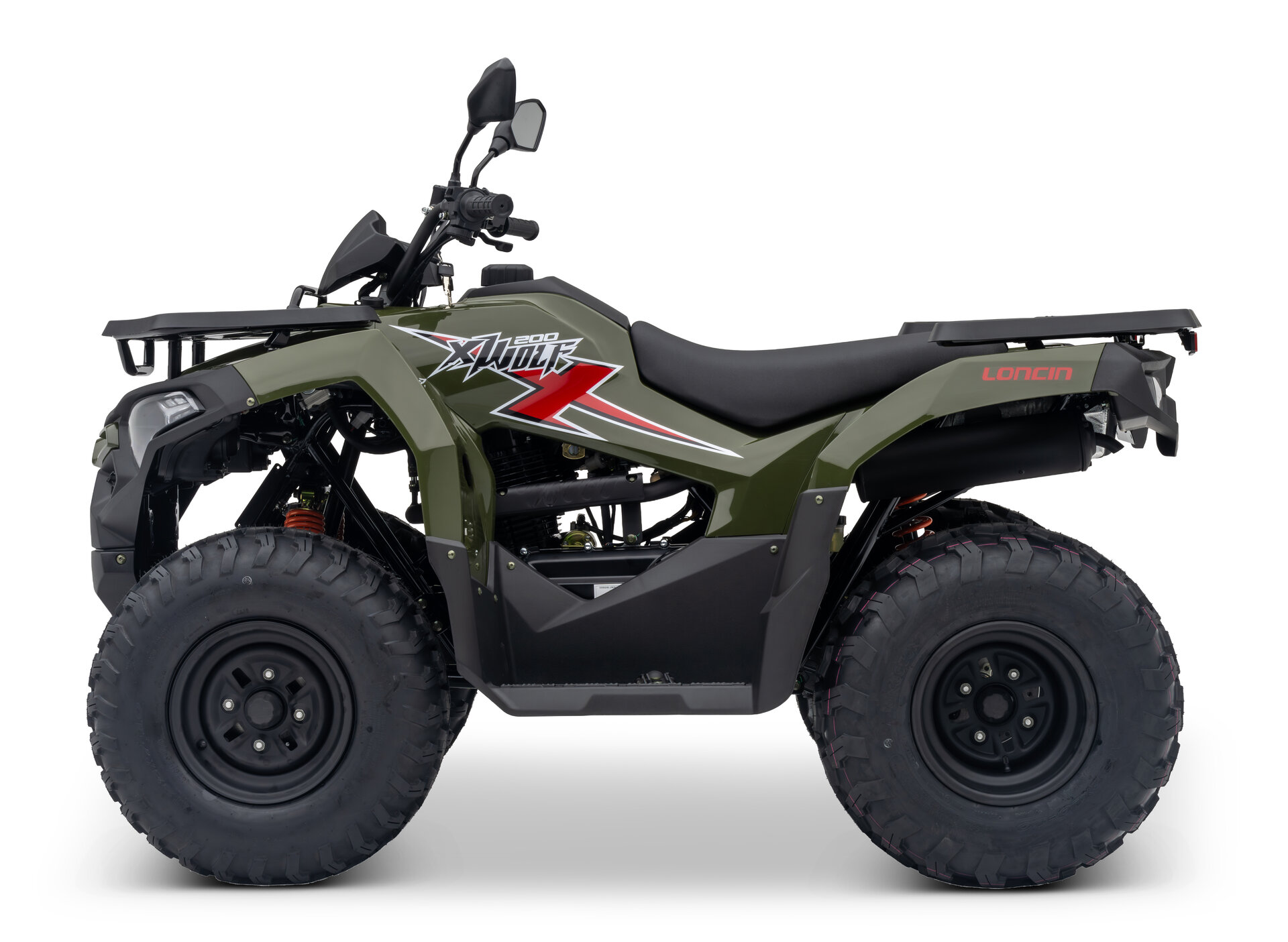 Loncin XWolf 200 ATV in Army Green von der linken Seite im Studio