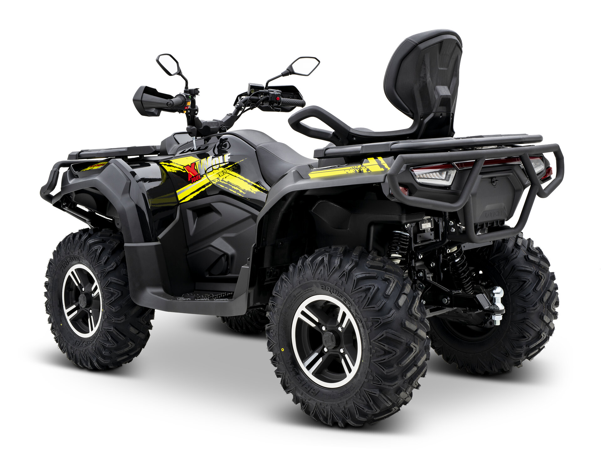 Loncin XWolf 700 ABS EPS ATV in Schwarz schräg von hinten links im Studio
