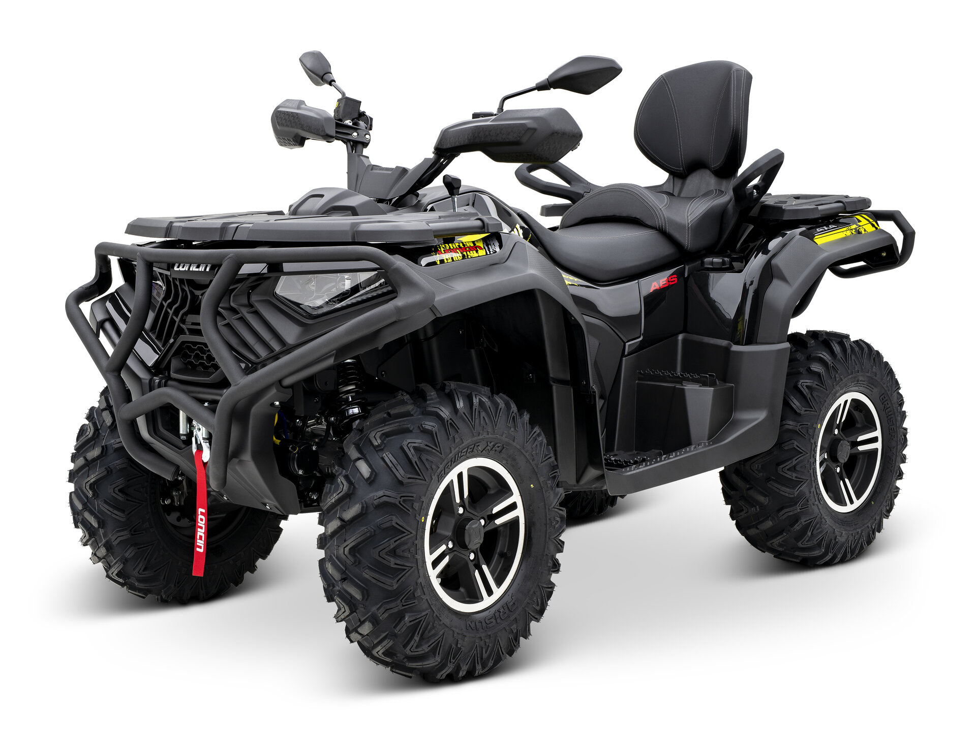 Loncin XWolf 700 ABS EPS ATV in Schwarz schräg von vorne links im Studio