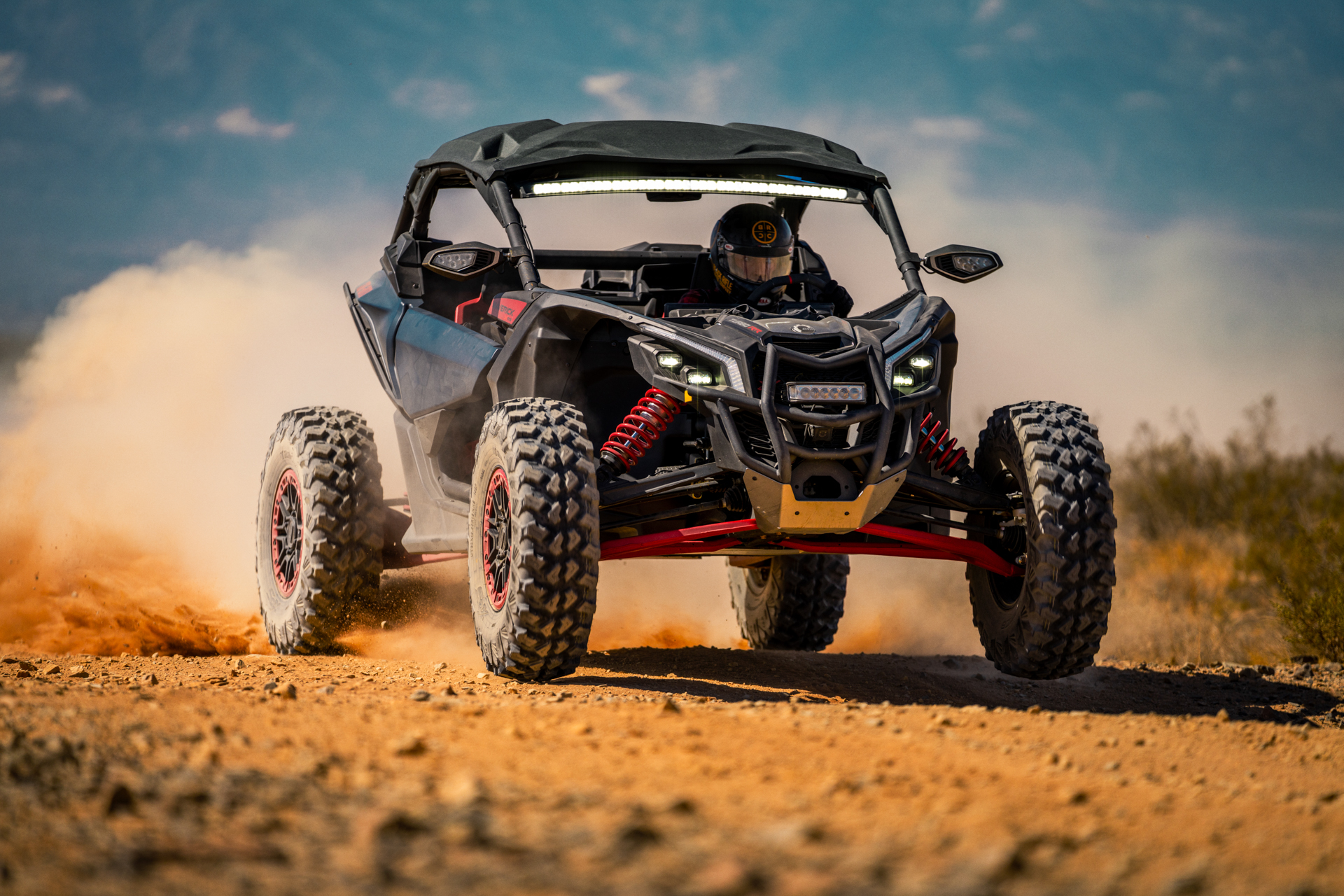 Can-Am Maverick R XRS DCT SAS