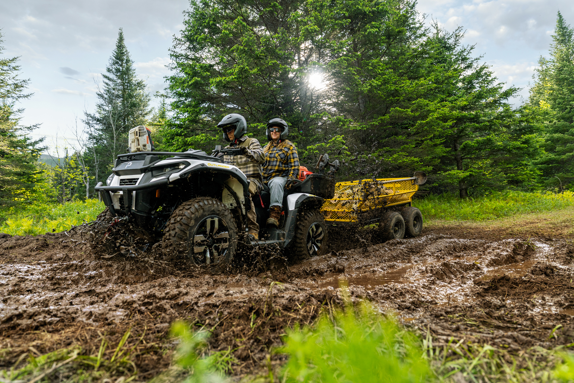 Can-Am Outlander MAX Electric